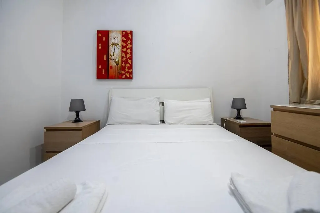 Modern & Spacious Near Valletta Sliema 0*,