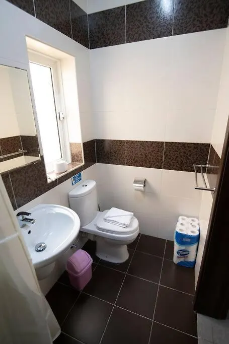 Modern & Spacious Near Valletta Sliema 0*,