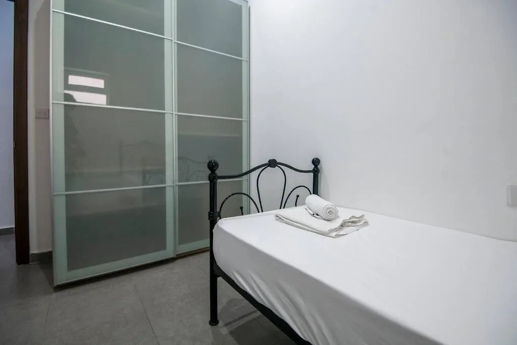 Appartement Modern & Spacious Near Valletta Sliema